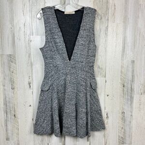 Everleigh fit flare gray dress size large
